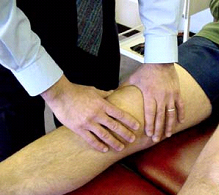examination of the knee